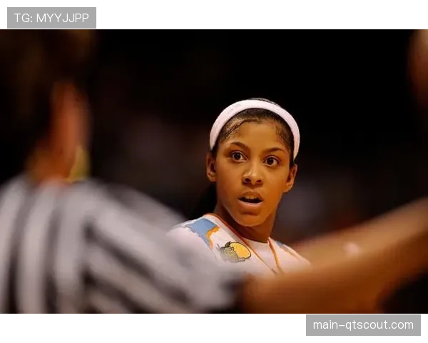 老将坎迪斯·帕克转型电视评论员,分享其对比赛的全新视角